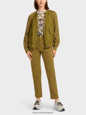 Marc Cain Puha blúza finom bordázott anyagban sárga oliv ruházat 2486DN413 Marc Cain Cipő