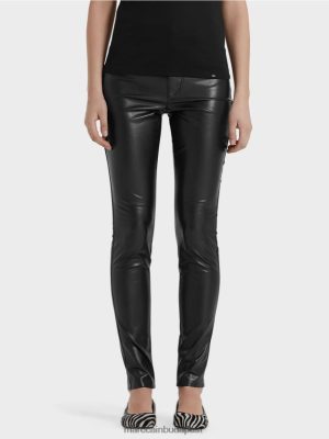 Marc Cain lefolyócső nadrág a bőr utánzásban fekete ruházat 2486DN831 Marc Cain Táska